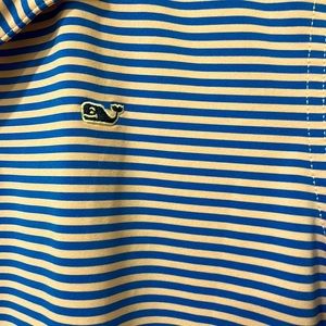 Vineyard Vines men’s lavender and blue shirt SZ XL. Pink 1